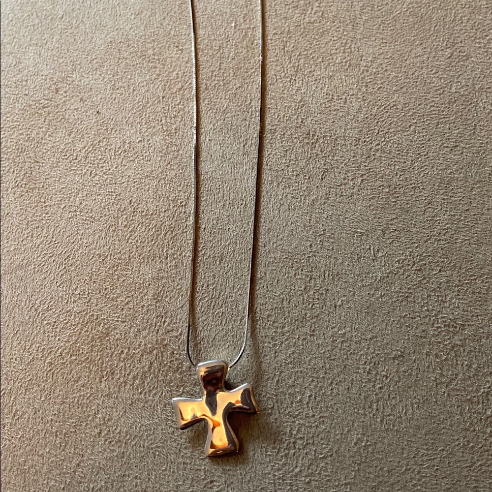 ⏰Sterling Silver Cross with Serpentine Chain